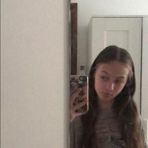 Meet your Posher, Cleo